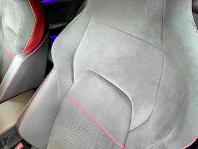 VW Golf GTI Clubsport 2.0 TSI 300CV DSG7 *Toit Ouvrant* *Sièges Chau (2022) - Photo 9