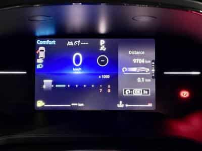 Renault Captur 1.3 TCE 160 CV TECHNO **Caméra** Sièges Chauff.** ACC ** (2025) - Photo 13