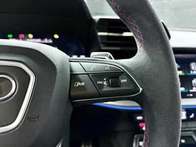 Audi RS3 Sportback RS quattro 2.5 TFSI 400 CV (2023) - Photo 13