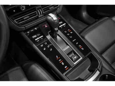 Porsche Macan III GTS (2024) - Photo 10