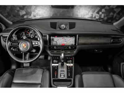 Porsche Macan III GTS (2024) - Photo 12
