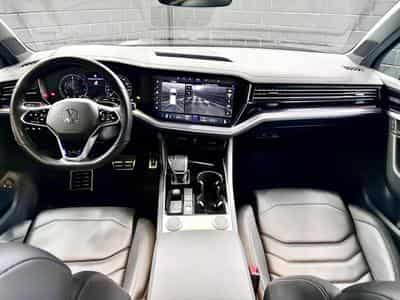 VW Touareg 3.0 R 4Motion eHybrid 462 CV ** Toit ouvrant ** Susp. pneuma (2022) - Photo 9