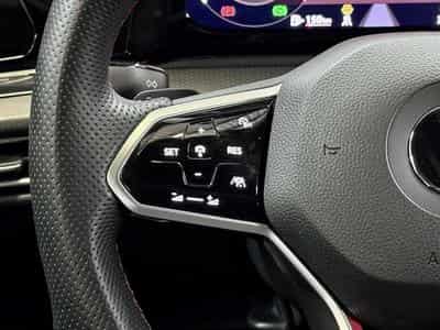 VW Golf GTI Clubsport 2.0 TSI 300CV DSG7 * 19" * ACC * (2022) - Photo 11