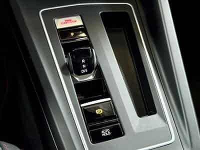 VW Golf GTI Clubsport 2.0 TSI 300CV DSG7 * 19" * ACC * (2022) - Photo 13