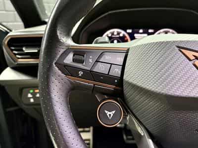 Cupra Leon VZ CUP 2.0 TSI 300CV ** Sièges Carbone **PANO** VSS ** Beats (2023) - Photo 13