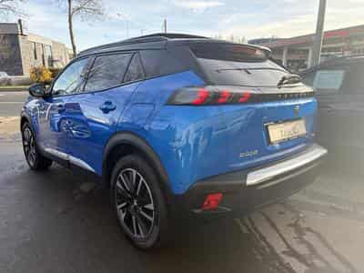 Peugeot 2008 1.5 HDI 130 GT EAT8 * GARANTIE 36 MOIS * (2023) - Photo 2