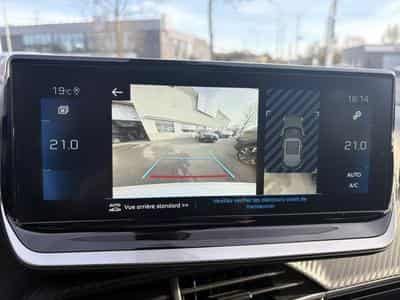 Peugeot 2008 1.5 HDI 130 GT EAT8 * GARANTIE 36 MOIS * (2023) - Photo 6