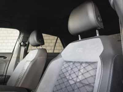 VW T-Roc R-Line 1.5 TSI 150 CV DSG7 *Caméra* *Hayon* *ACC* (2024) - Photo 8