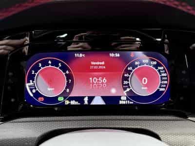 VW Golf GTI GTI Clubsport 2.0 TSI 300 CV DSG7 *Matrix* *Harman Kardo (2023) - Photo 13