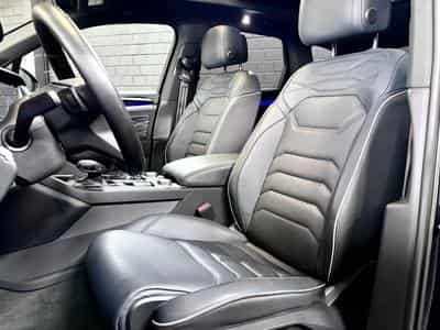 VW Touareg 3.0 TSi V6 PHEV 4MOTION Elegance 381 CV (2022) - Photo 10