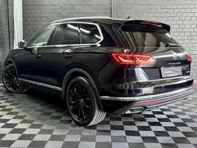 VW Touareg 3.0 TSi V6 PHEV 4MOTION Elegance 381 CV (2022) - Photo 4