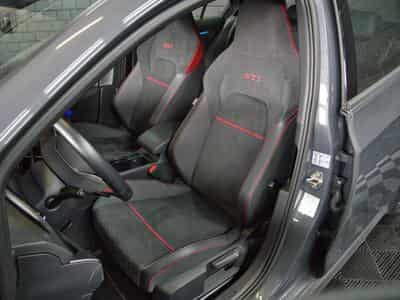 VW Golf GTI Clubsport 2.0 TSI 300CV DSG7 *TOIT PANO* *DCC* (2023) - Photo 7