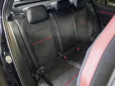 VW Golf GTI Clubsport 2.0 TSI 300 CV DSG7 * MATRIX * ACC * Caméra * (2022) - Photo 15