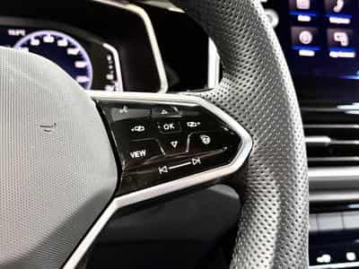 VW T-Roc R-line 150 CV DSG 7 TSI ** Caméra ** ACC ** (2022) - Photo 12