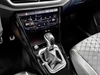 VW T-Roc R-line 150 CV DSG 7 TSI ** Caméra ** ACC ** (2022) - Photo 14