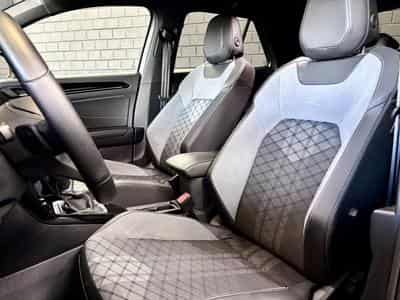 VW T-Roc R-line 150 CV DSG 7 TSI ** Caméra ** ACC ** (2022) - Photo 7