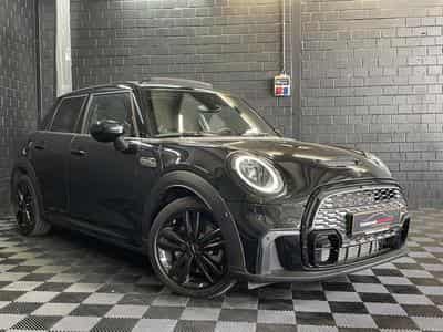 Mini Cooper S JCW 178 CV ** Toit ouvrant ** Harman ** Caméra (2024) - Photo 3