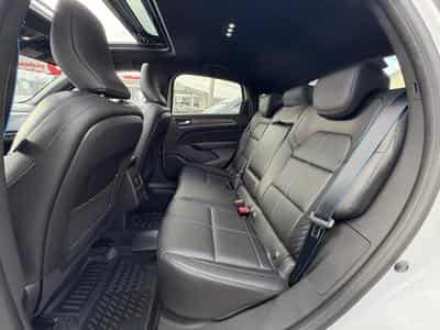 Renault Arkana 1.6 E-TECH FULL HYBRID 145 ESPRIT ALPINE (2024) - Photo 5