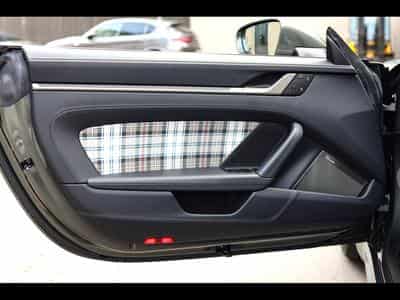 Porsche 911 (992.1) TURBO 50 JAHRE (S) COUPE PDK - PACK HERITAGE DESIGN (2025) - Foto 10