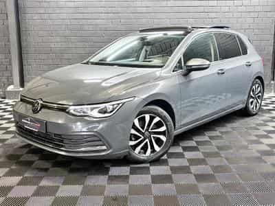 VW Golf Life ACTIVE 2.0 TDI DSG7 150 CV ** Attelage ** Caméra ** (2022) - Photo 1