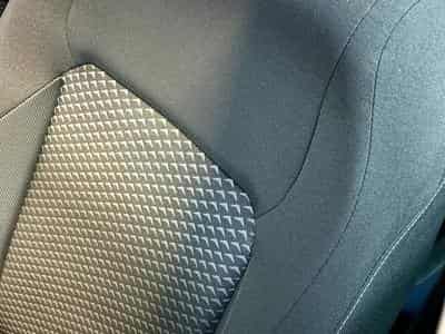 VW Golf Life ACTIVE 2.0 TDI DSG7 150 CV ** Attelage ** Caméra ** (2022) - Photo 8