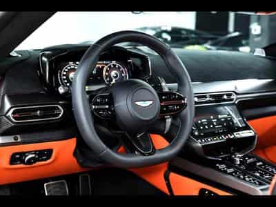 Aston-Martin Vanquish III VOLANTE V12 BI-TURBO 5.2°XPEL STEALTH (2025) - Foto 11