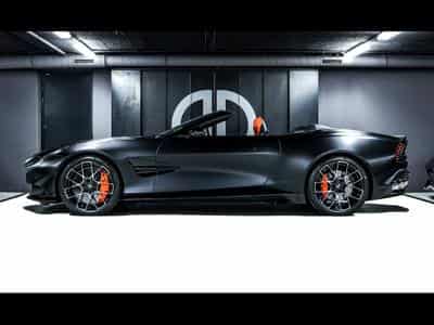 Aston-Martin Vanquish III VOLANTE V12 BI-TURBO 5.2°XPEL STEALTH (2025) - Foto 2