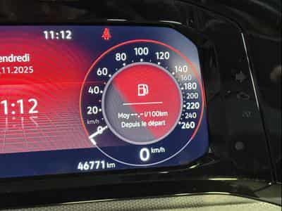 VW Golf Life ACTIVE 2.0 TDI DSG7 150 CV ** Attelage ** Caméra ** (2022) - Photo 13