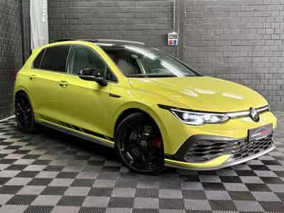 VW Golf GTI Clubsport 2.0 TSI 300 CV DSG7 *PANO*MATRIX* *CAM* (2023) - Photo 3