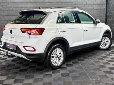 VW T-Roc Life 150 CV TSI DSG7 ** Attelage ** Pneus 4 Saisons** (2024) - Foto 6