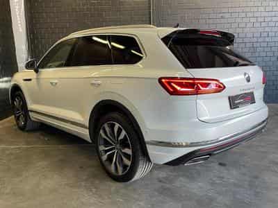 VW Touareg 3.0 TSi V6 eHybrid 4MOTION Elegance  381 CV (2022) - Foto 5