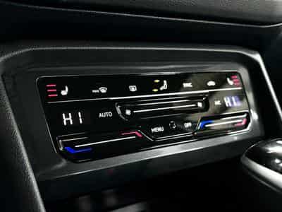 VW Tiguan Life ACTIVE 1.4 eHybrid TSI 245CV DSG6 *Attelage* *Caméra* (2022) - Foto 15