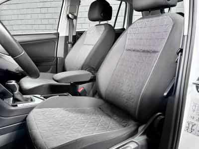 VW Tiguan Life ACTIVE 1.4 eHybrid TSI 245CV DSG6 *Attelage* *Caméra* (2022) - Foto 7