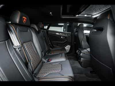 Lamborghini Urus S 4.0 V8  (666 CH) - AKRAPOVIC (2024) - Photo 14