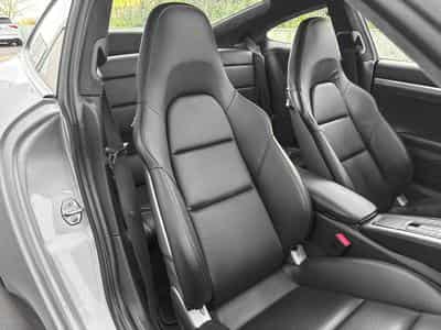 Porsche 911 991.2 CARRERA 4S/ BVM/ TOIT OUVRANT/SIEGES CHAUFFANTS/ ECHAP (2016) - Photo 10