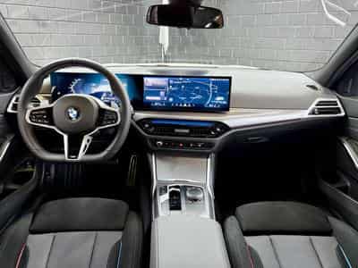 BMW 330 330i M-Sport Touring xDrive 245CV * Hayon * ACC * Sièges cha (2024) - Photo 10