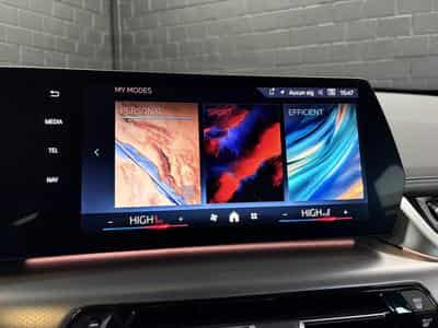 BMW X1 18i sDrive 136 CV M-Sport * Hayon * Caméra * Sièges chauffan (2025) - Photo 13