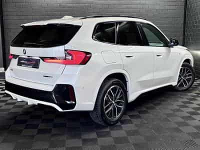 BMW X1 18i sDrive 136 CV M-Sport * Hayon * Caméra * Sièges chauffan (2025) - Photo 3