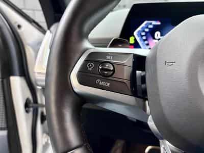 BMW X1 18i sDrive 136 CV M-Sport * Hayon * Caméra * Sièges chauffan (2025) - Photo 8