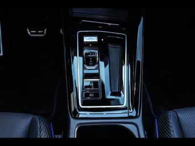 VW Golf 8.5 R 2.0 TSI 4MOTION BLACK EDITION – WARRANTY 07/2028 (2025) - Photo 13