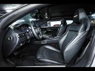 Aston-Martin DB12 COUPE 4.0 V8 BITURBO - ALUMINITE SILVER (2024) - Foto 11