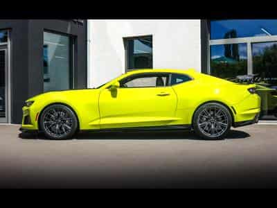 Chevrolet Camaro ZL1 6.2 V8 RWD - MANUAL 6 – SHOCK YELLOW (2020) - Foto 2