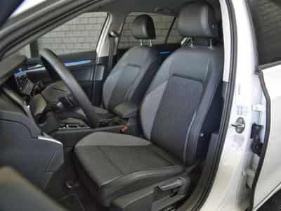 VW Golf Life GOAL 2.0 TDI 1150 CV DSG 7 ***Caméra***Attelage*** (2025) - Foto 7