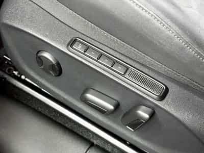 Cupra Terramar 1.5 eTSI 150 CV *Tête Haute* *Caméra* VSS* (2025) - Foto 9