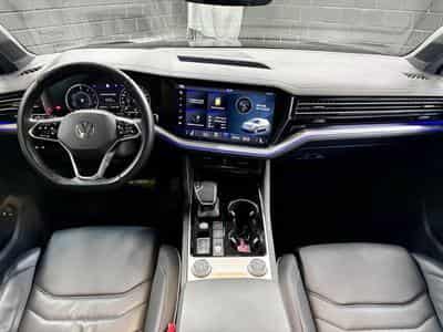 VW Touareg 3.0 TSi V6 eHybrid 4MOTION Elegance  381 CV (2022) - Foto 10