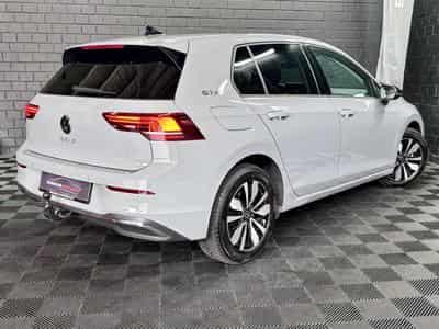 VW Golf Life Goal 2.0 TDI DSG7 150 CV ** Attelage ** Caméra ** (2025) - Photo 6