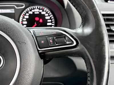 Audi Q3 2.0 TDI S-Line Selection 140 CV *Sièges Chauff* (2014) - Photo 12