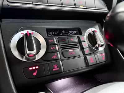 Audi Q3 2.0 TDI S-Line Selection 140 CV *Sièges Chauff* (2014) - Photo 15