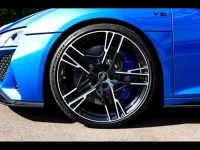 Audi R8 SPYDER V10 PERFORMANCE 5.2 FSI QUATTRO S-TRONIC – PACK DESIG (2021) - Photo 8