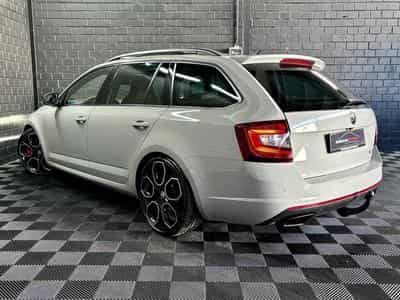 Skoda Octavia III COMBI RS 2.0 TSI 245 CV *CANTON* *ATTELAGE* SIEGES ELEC (2020) - Foto 4